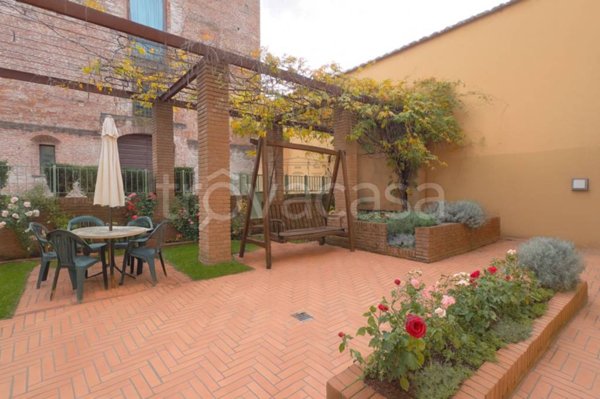 appartamento in vendita a Lucca in zona Centro Città