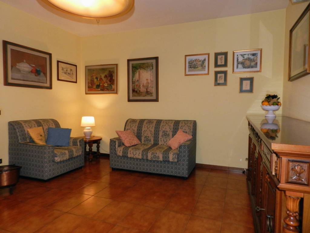 appartamento in vendita a Lucca in zona Pontetetto