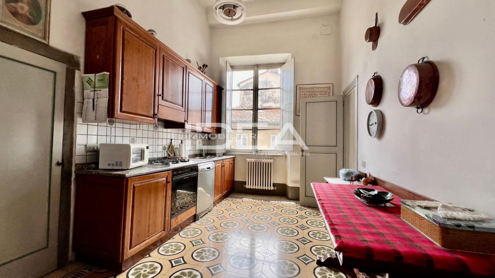 appartamento in vendita a Lucca in zona Centro Città