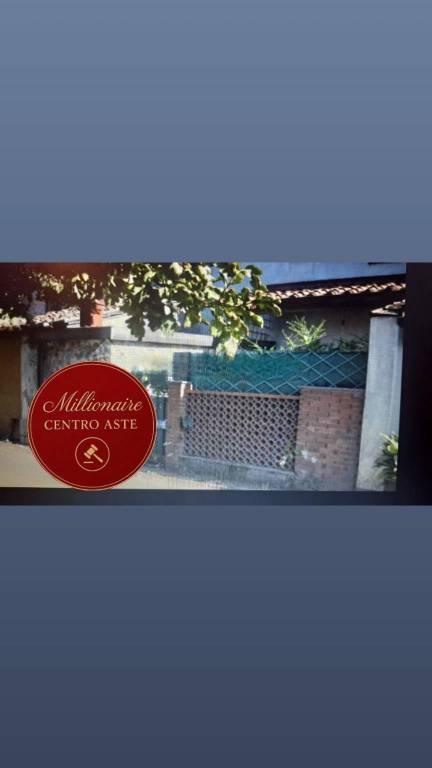 appartamento in vendita a Lucca in zona Picciorana