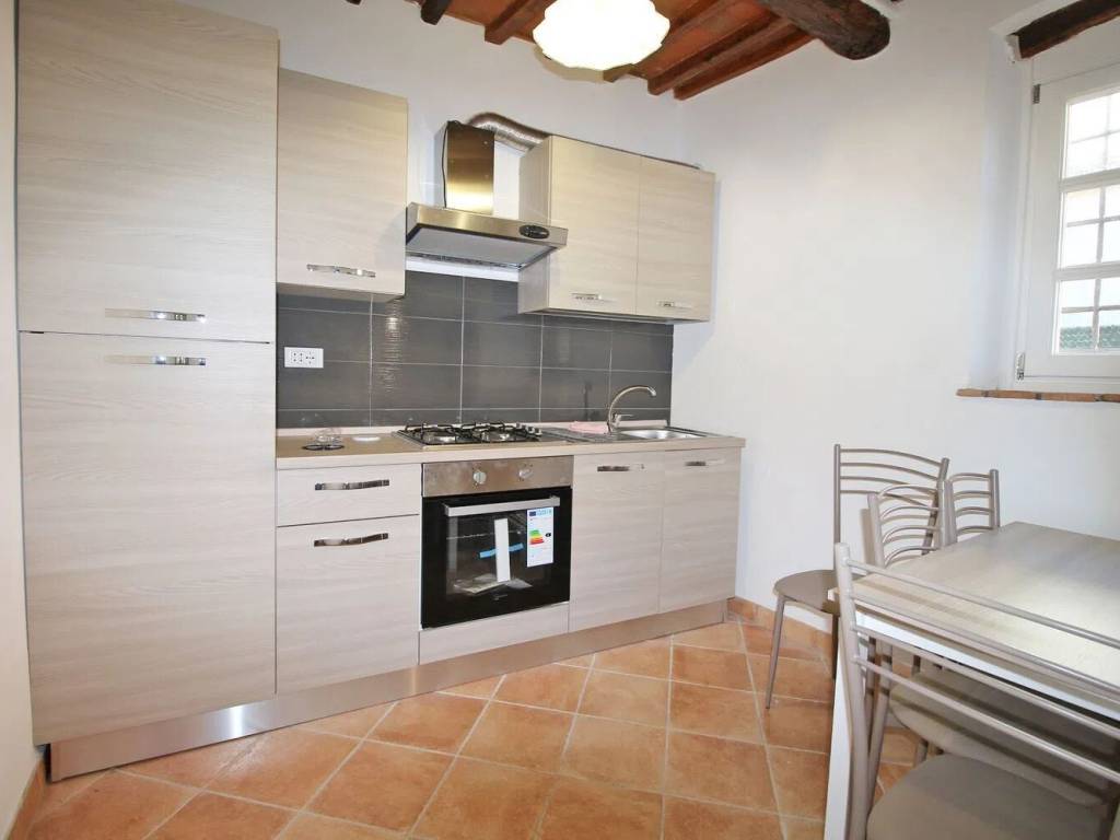 casa indipendente in vendita a Lucca in zona Santa Maria del Giudice