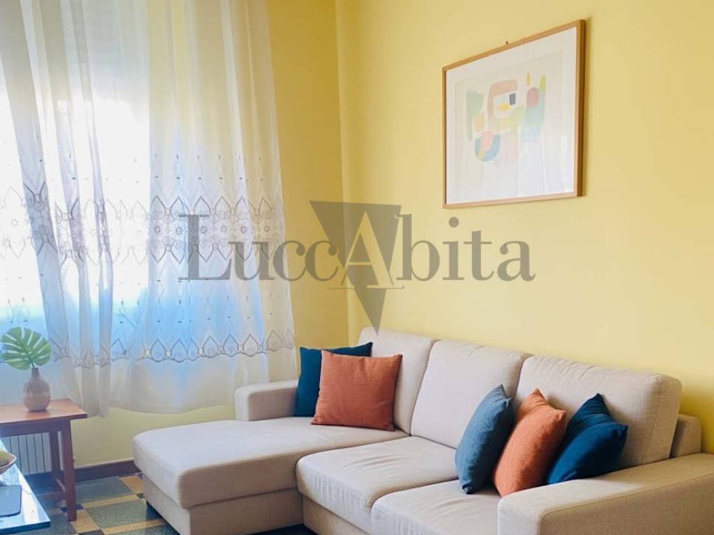 casa indipendente in vendita a Lucca in zona Monte San Quirico