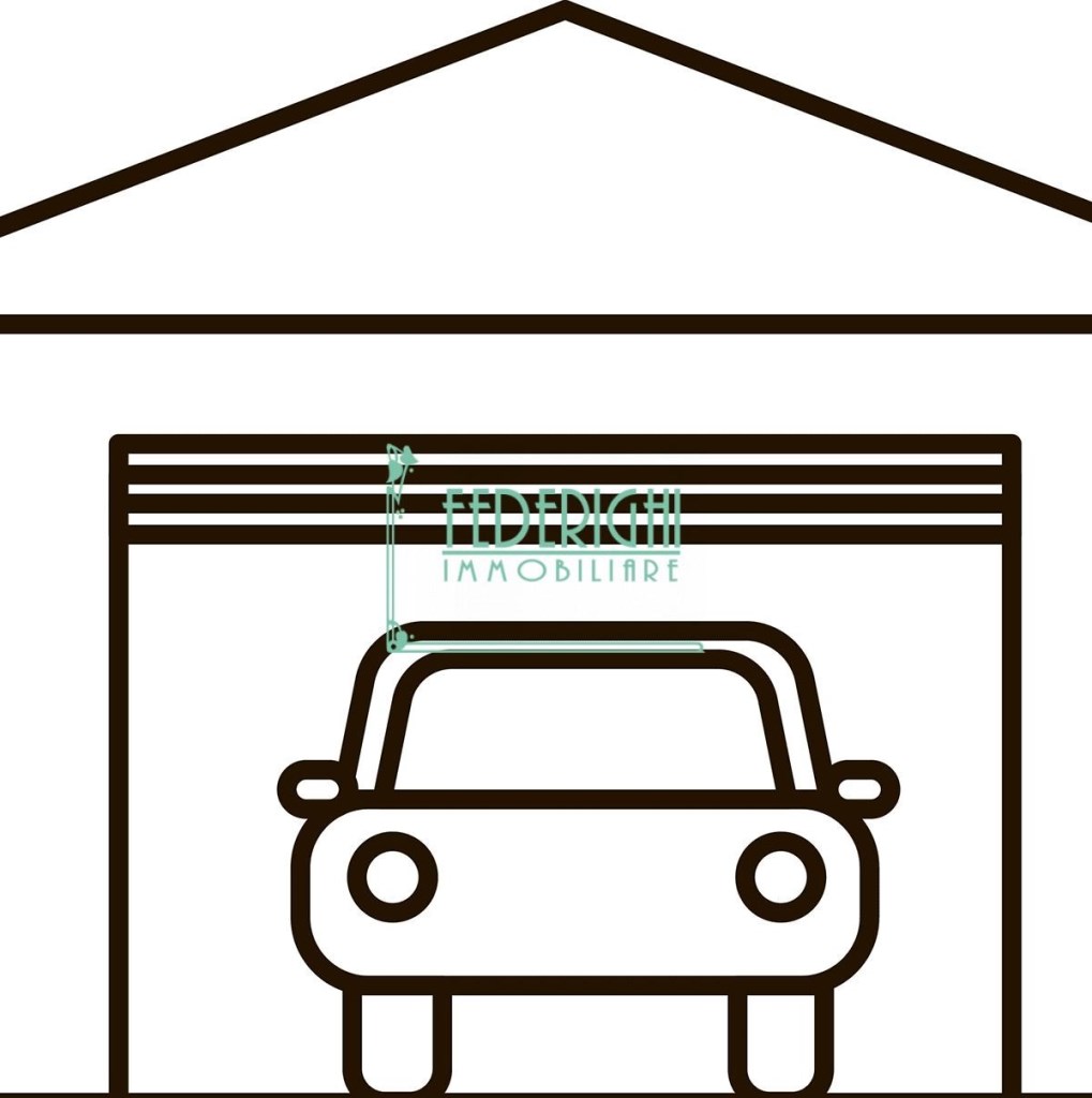 locale di sgombero in vendita a Lucca in zona Centro Città