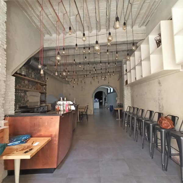 locale commerciale in vendita a Lucca in zona Centro Città