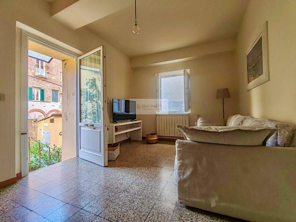 appartamento in vendita a Lucca in zona Centro Città