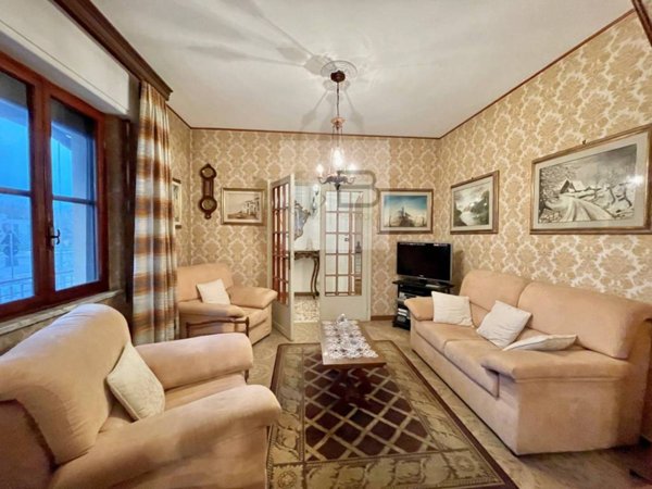 casa indipendente in vendita a Lucca in zona Sant'Anna