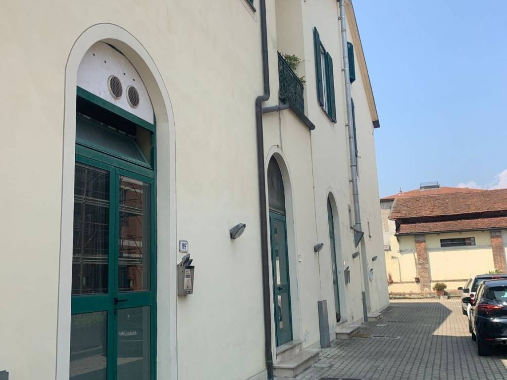 negozio in vendita a Lucca in zona Zona San Concordio