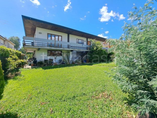 casa indipendente in vendita a Lucca in zona Sant'Anna