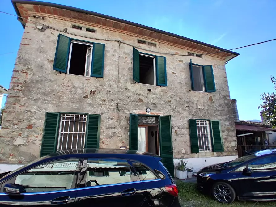 casa indipendente in vendita a Lucca in zona Maggiano