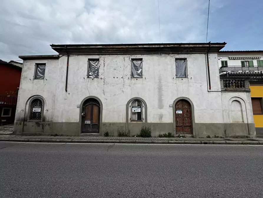 casa indipendente in vendita a Lucca in zona Ponte a Moriano