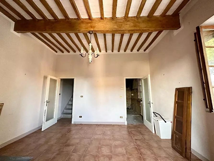 casa indipendente in vendita a Lucca in zona Centro Città