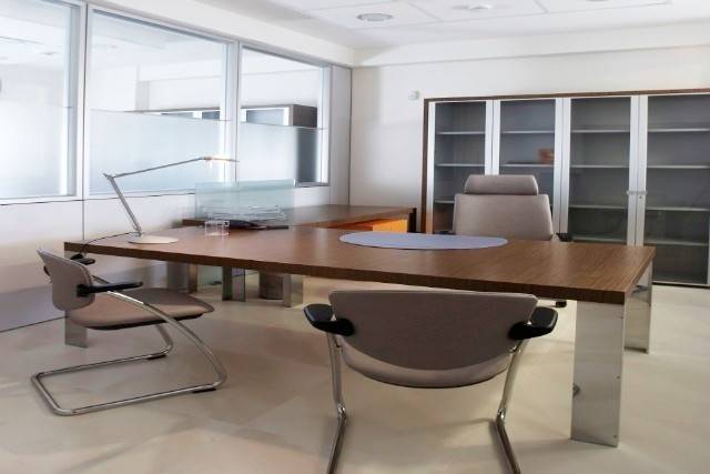 ufficio in vendita a Lucca in zona Centro Città