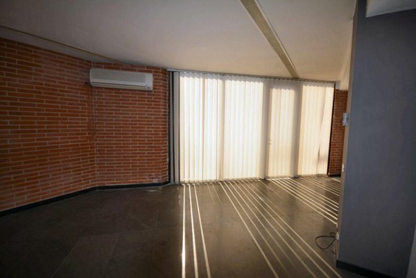 ufficio in vendita a Lucca in zona Sant'Anna