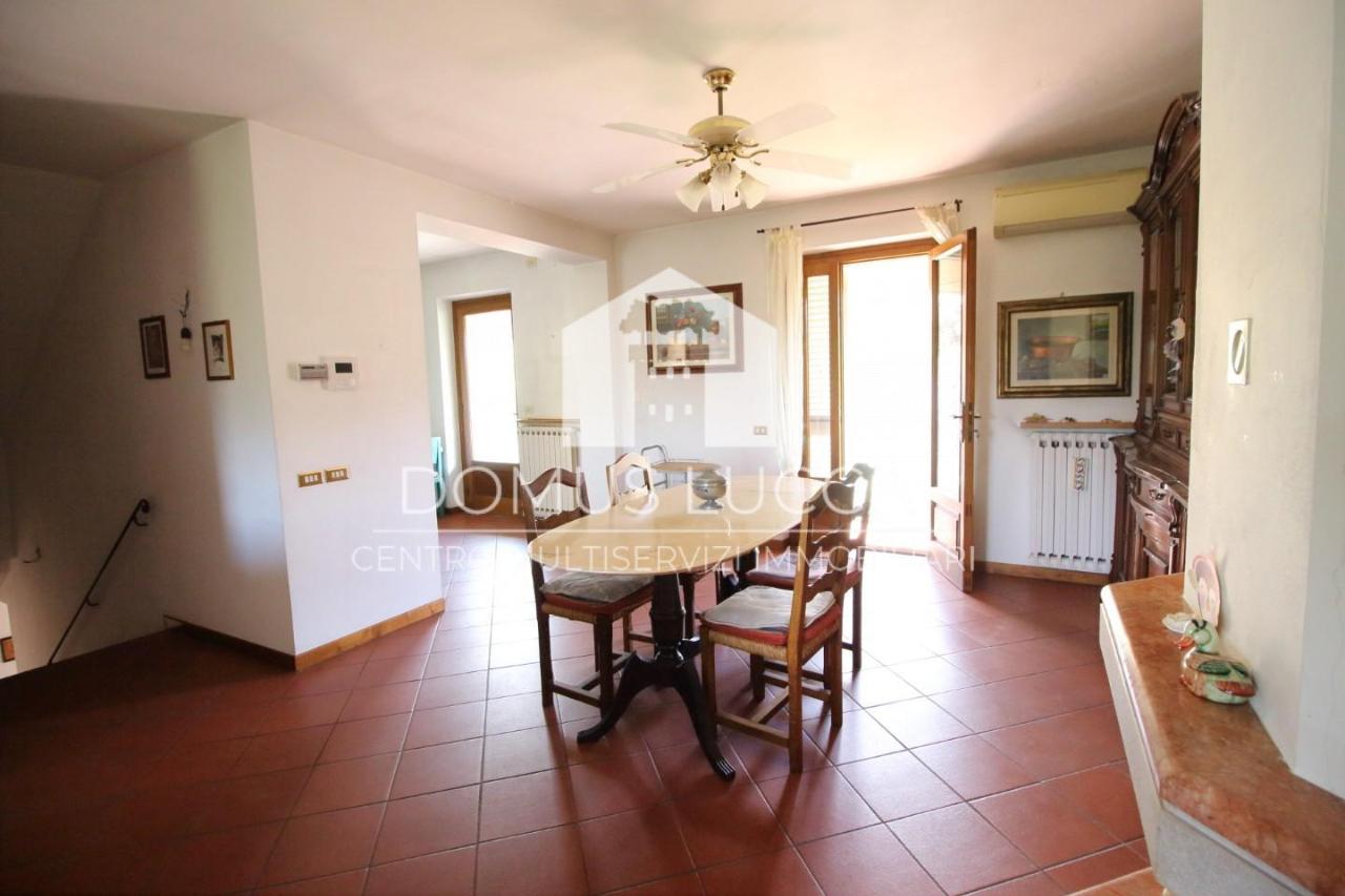 appartamento in vendita a Lucca in zona Balbano