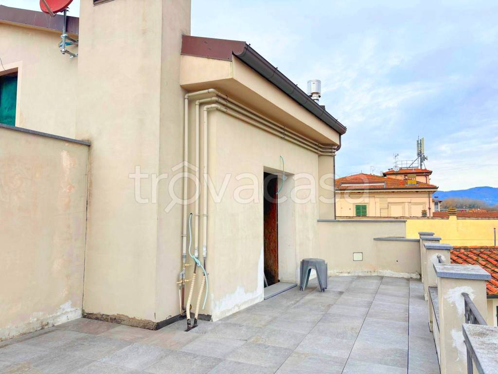 appartamento in vendita a Lucca in zona zona San Marco