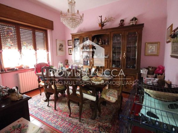 casa indipendente in vendita a Lucca in zona Ponte San Pietro