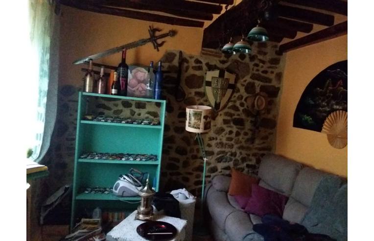 casa indipendente in vendita a Lucca in zona Ponte a Moriano