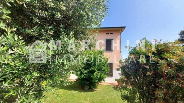 casa indipendente in vendita a Lucca in zona zona SS. Annunziata