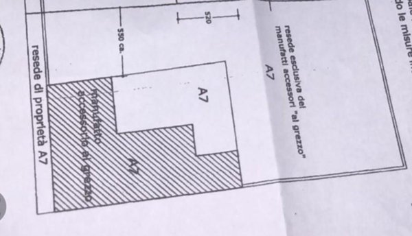 casa indipendente in vendita a Lucca in zona Centro Città
