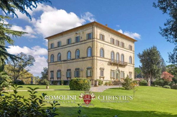 casa indipendente in vendita a Lucca in zona Torre