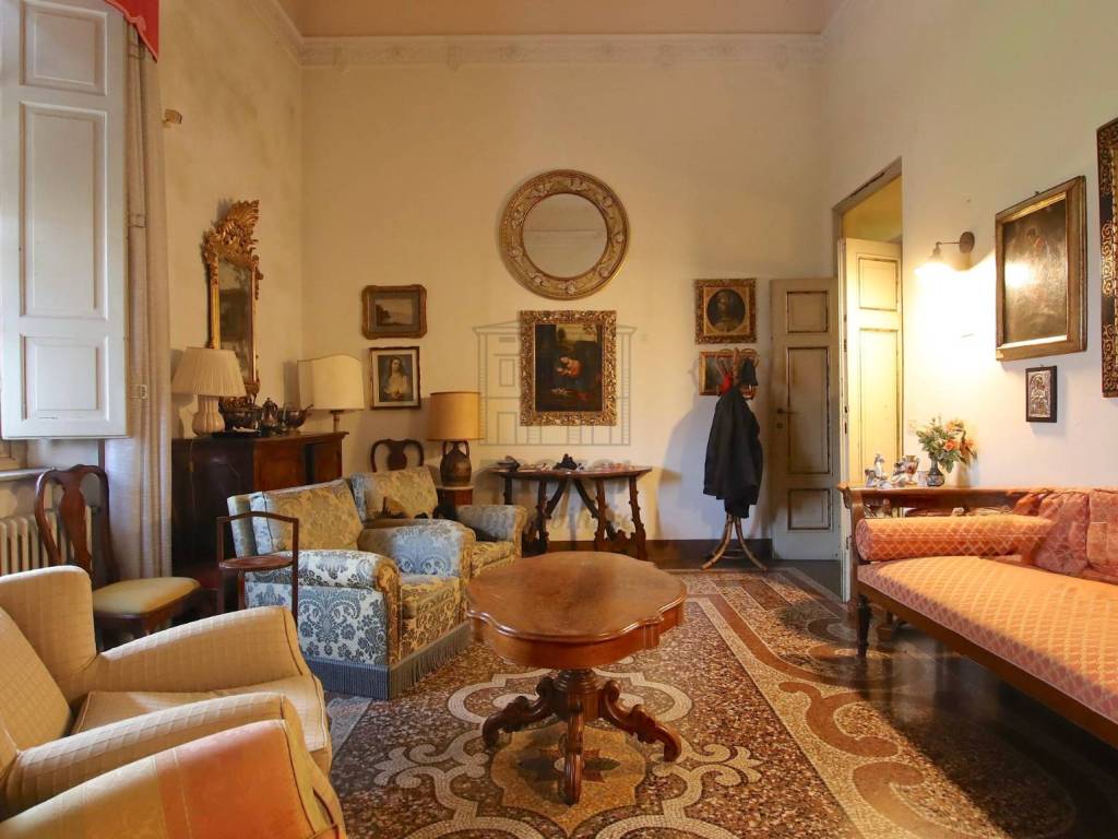 appartamento in vendita a Lucca in zona zona Mugnano