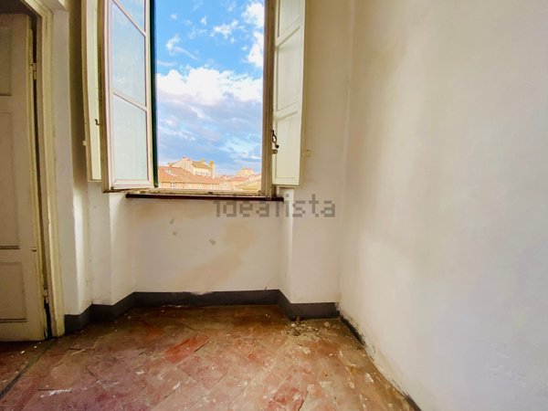 appartamento in vendita a Lucca in zona Centro Città