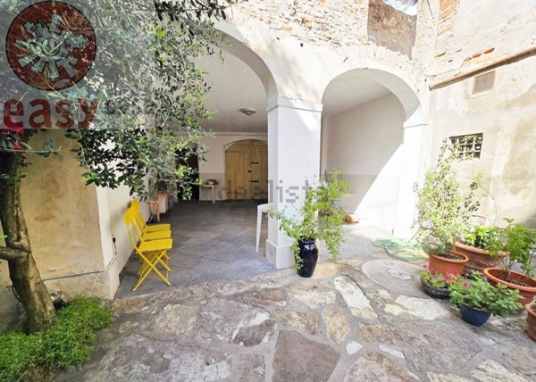 appartamento in vendita a Lucca in zona Centro Città