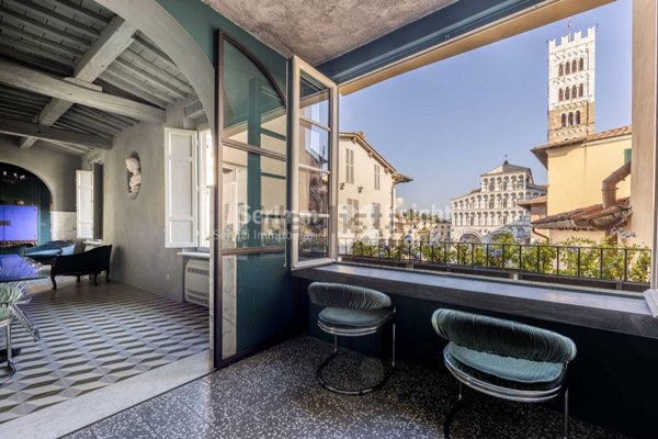 appartamento in vendita a Lucca in zona Centro Città