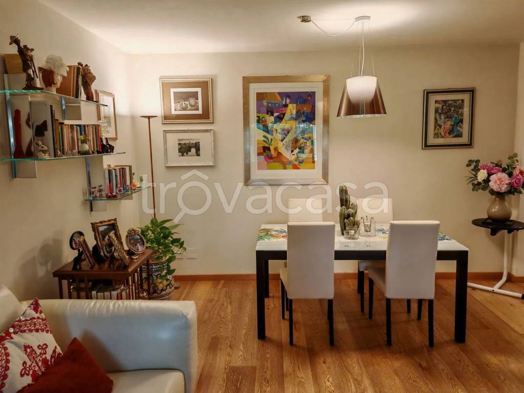 appartamento in vendita a Lucca in zona Sant'Anna