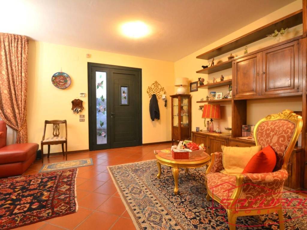 casa indipendente in vendita a Lucca in zona Centro Città