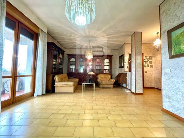 appartamento in vendita a Lucca in zona Sant'Anna