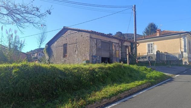 casa semindipendente in vendita a Lucca in zona Santa Maria del Giudice