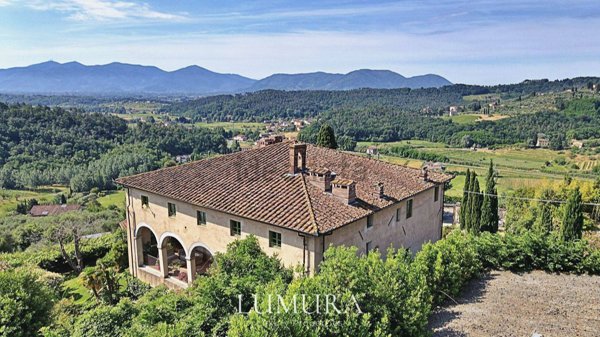 villa in vendita a Lucca in zona Monte San Quirico