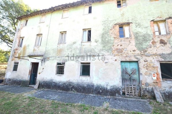 casa indipendente in vendita a Lucca in zona Santa Maria del Giudice