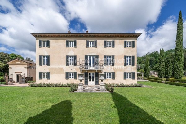 casa indipendente in vendita a Lucca in zona Sant'Alessio
