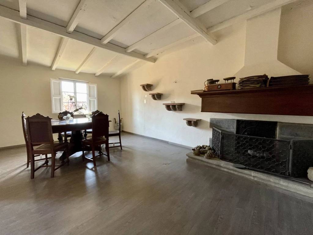 appartamento in vendita a Lucca in zona Centro Città