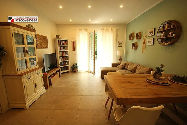 appartamento in vendita a Lucca in zona zona Arancio