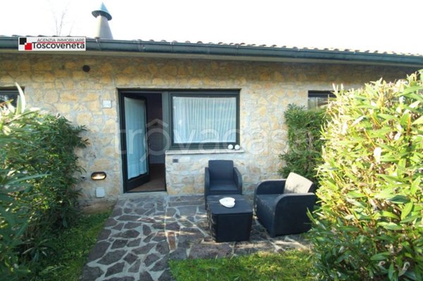 casa indipendente in vendita a Lucca in zona Maggiano