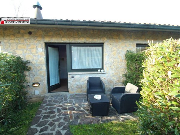 casa indipendente in vendita a Lucca in zona Chiatri