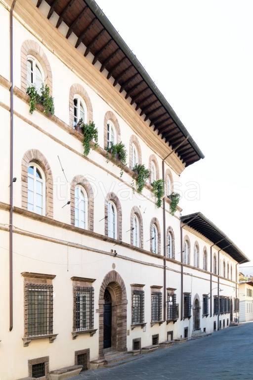 appartamento in vendita a Lucca in zona Torre