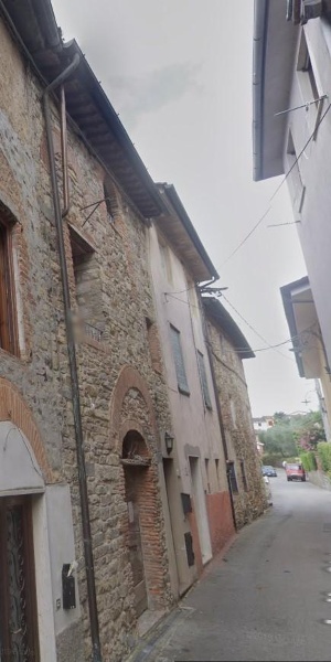 appartamento in vendita a Lucca in zona Piazzano