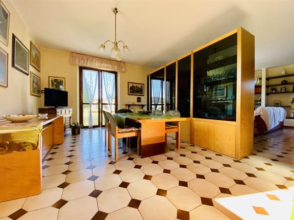 casa indipendente in vendita a Lucca in zona Monte San Quirico