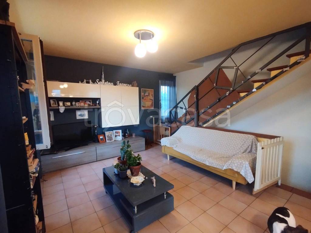 casa indipendente in vendita a Lucca in zona zona Antraccoli
