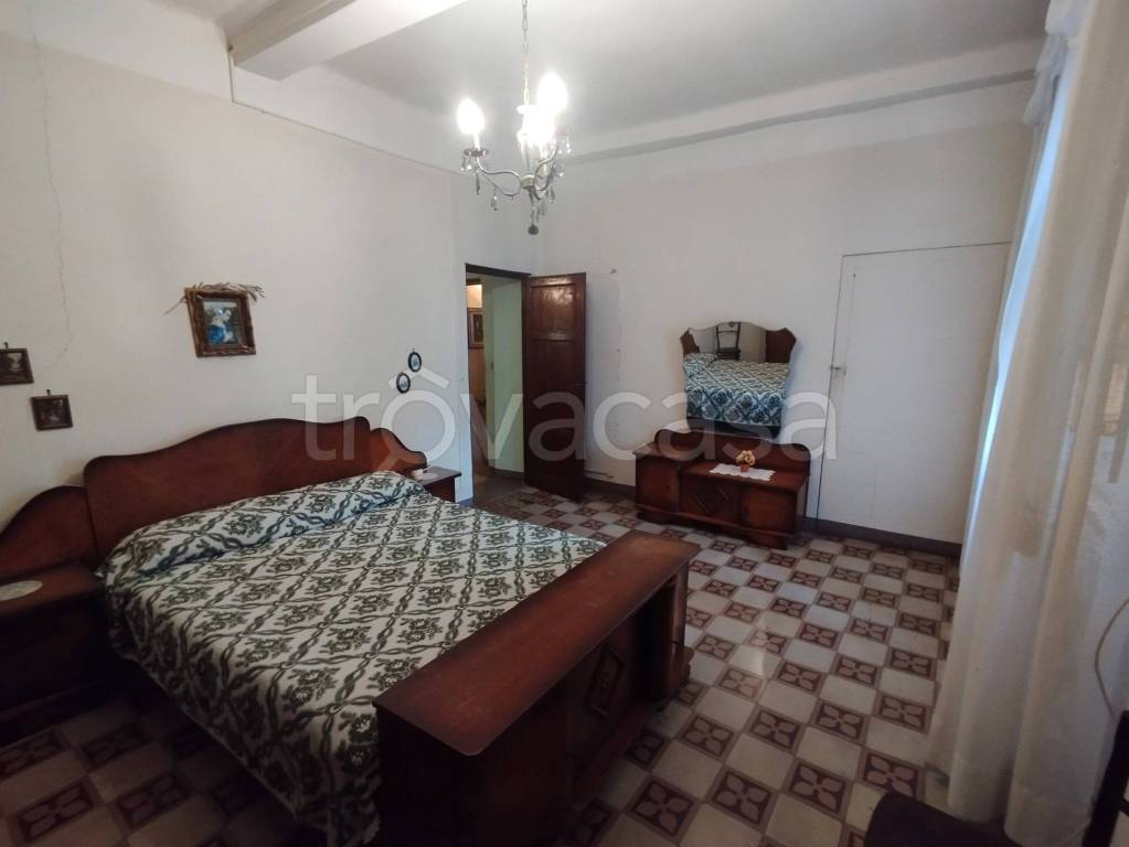 casa indipendente in vendita a Lucca in zona San Lorenzo a Vaccoli