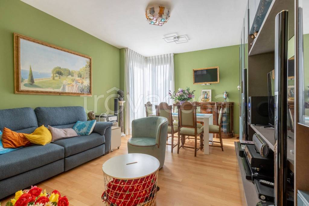 appartamento in vendita a Lucca in zona Sant'Anna