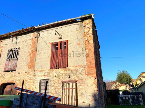 appartamento in vendita a Lucca in zona Centro Città