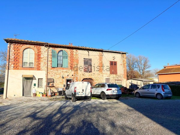 appartamento in vendita a Lucca in zona Centro Città