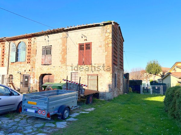 appartamento in vendita a Lucca