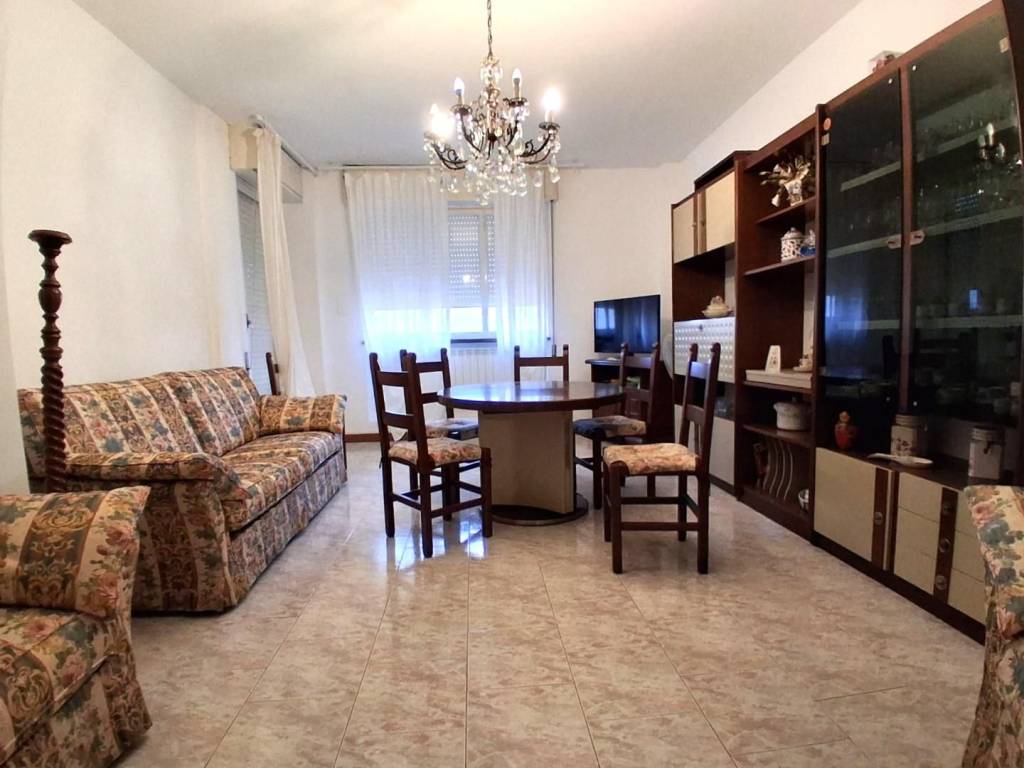 appartamento in vendita a Lucca in zona Sant'Anna