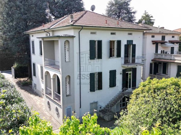 casa indipendente in vendita a Lucca in zona zona San Marco